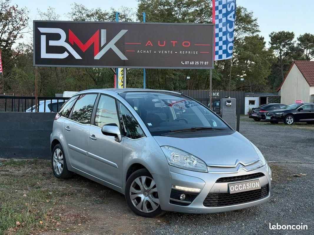 Citroën C4 Picasso 2012, 211 000 km
